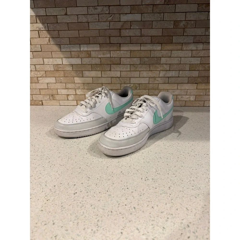 Nike Court Vision Low Mens 9.5 White‎ Green FZ4124-100